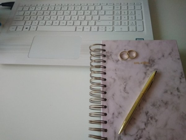 pull and bear naptár